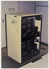 Fig.1 Highly Parallel Computer EM-4