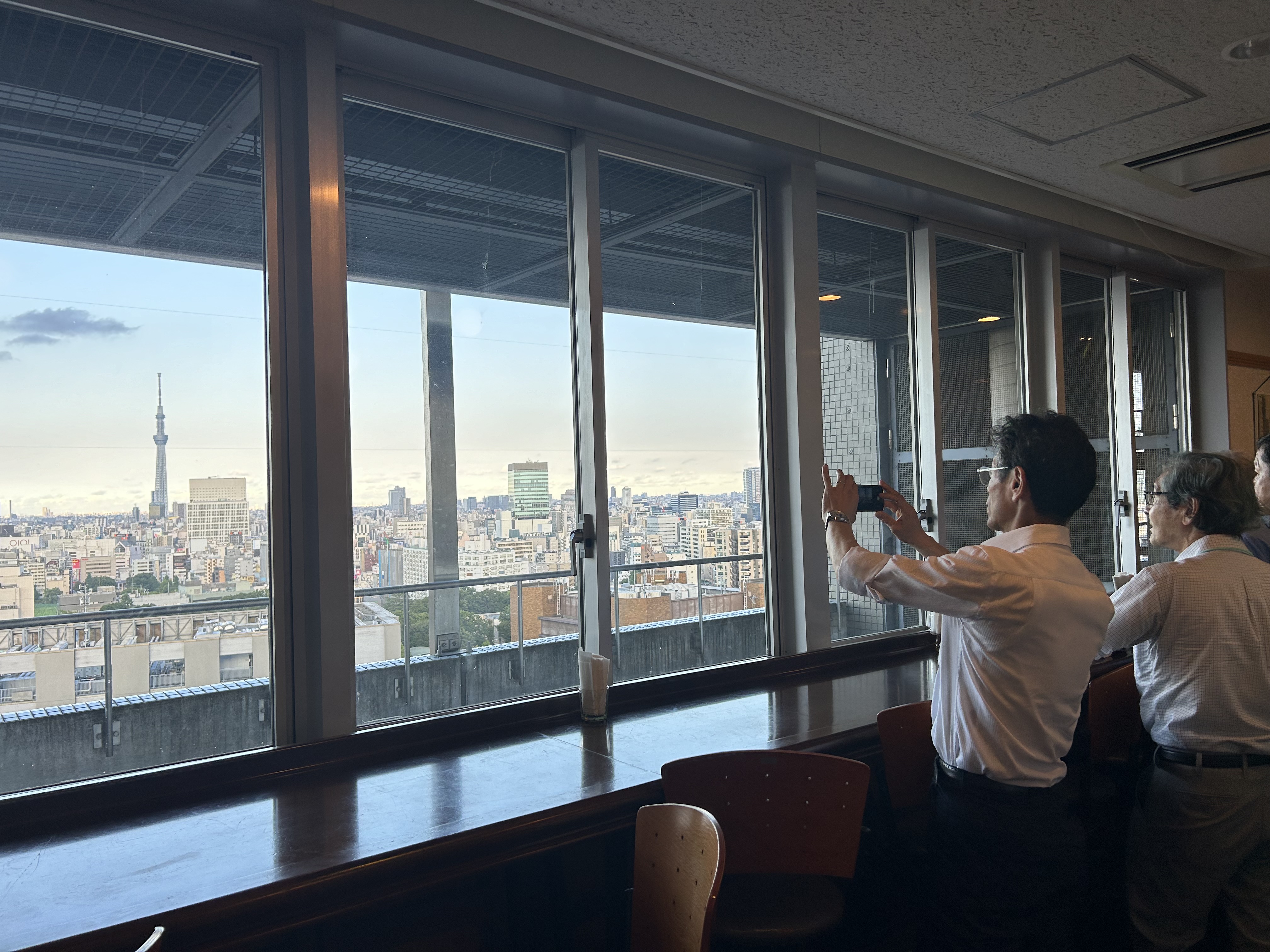 東京大学